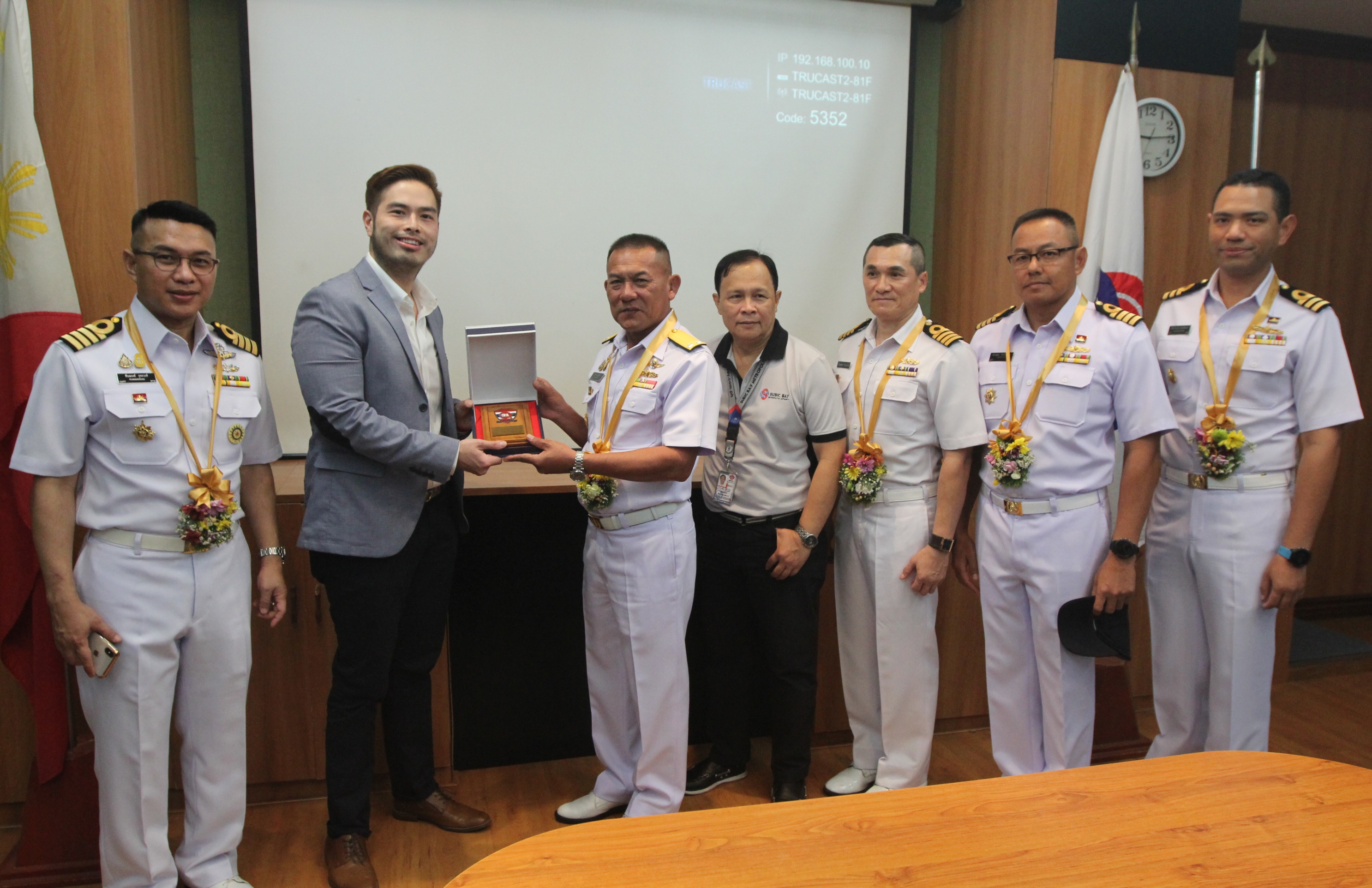 Officials of the Royal Thai Naval Cadet Training unit headed by Rear Admiral SompongÂ Â Pooniang and Commander Archarigaruth Noichinda presents a ship memento to SBMA Senior Deputy Administrators Renato Lee III and Mar SanquiÂ during a courtesy call at the Subic Bay Freeport on Thursday. The Royal Thai Navyâ€™s frigate HTMS Taksin (FFG-422) and offshore patrol vessel HTMS Krabi (OPV-551) arrived in Subic on Wednesday for a goodwill visit in the Philippines until Saturday.