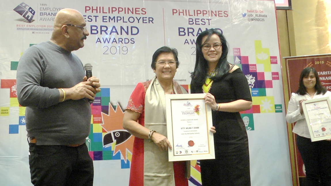 SBMA Chairman and Administrator Wilma T. Eisma receives theÂ â€œWoman Leadership Awardâ€ during the Philippines Leadership Awards on June 7 at the Dusit Thani Manila Hotel in Makati City.