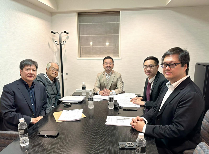 SBMA Chairman and Administrator Chairman and Administrator Jonathan D. Tan (center) and SBMA Director Kenneth G. Rementilla (2nd right) sign an agreement between Subic Technopark President Ichiro Tsuji (2nd left), STEP Director Shintaro Tsuji (right) and STEP Director and Corporate Secretary Atty. Alex Cruz that will double the dividend payments for the agency this year.