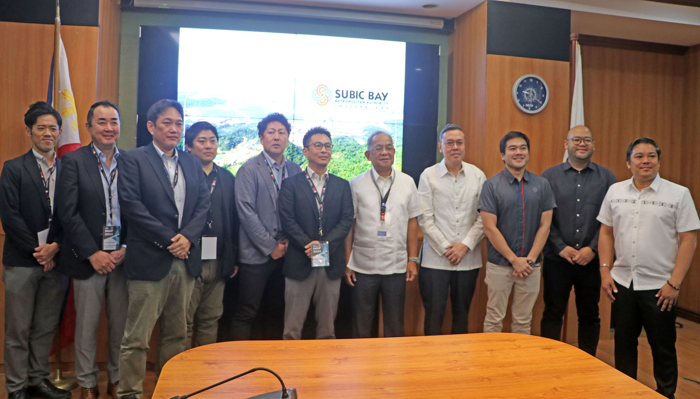 Subic Bay Metropolitan Authority (SBMA) Chairman and Administrator Eduardo Jose L. Aliño (left) meets with members of the International Network of Affiliated Ports (INAP) Secretariat led by Takanori Asai to discuss Port of Subic’s hosting of INAP General Assembly and Symposium slated on October this year. Member ports namely, the Port of Kochi, Port of Colombo, Mokpo New Port and Port of Dangjin, Port of Tanjung Perak, Port of Qingdao, and the Port of Subic, Port of Cebu, and Port of Davao in the Philippines are expected to join the said conference which will tackle environmental protection, disaster preparedness and other maritime related initiatives concerning member ports.