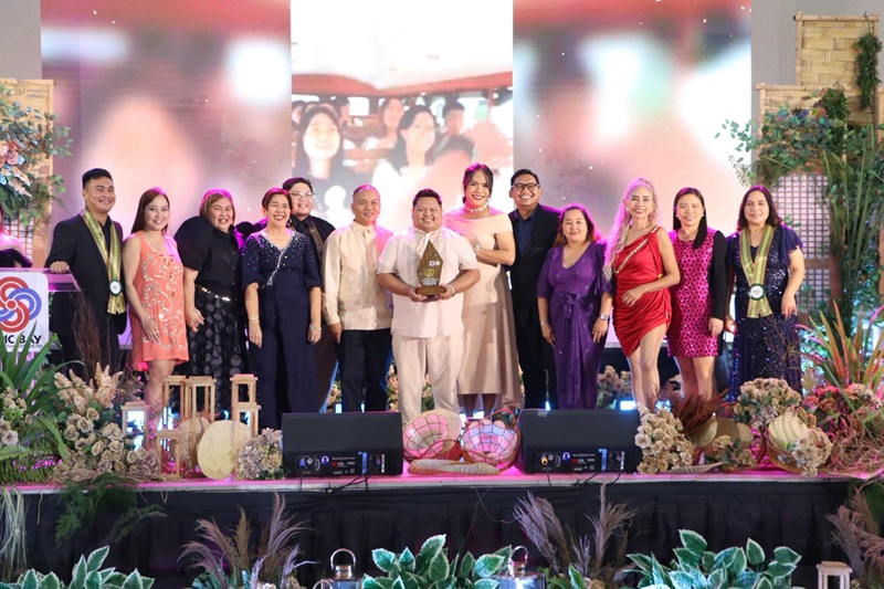 Community-based Tourism Legacy award goes to Balangay Apuy Community Tourguides during the 1st Sustainable Tourism Appreciation and Recognition (STAR) awards held at the Subic Bay Exhibition and Convention Center (SBECC) last September 11, 2025.